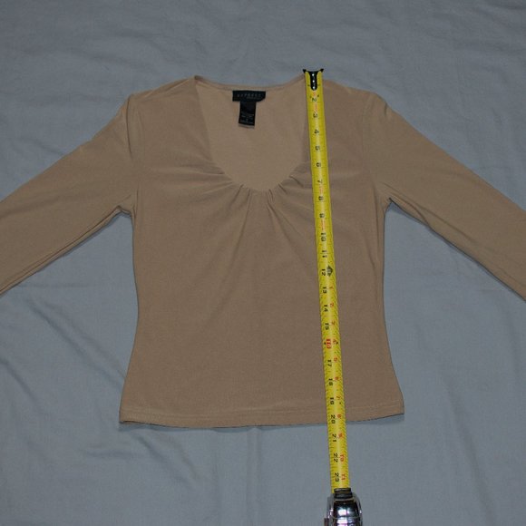 tan three-quarter sleeve stretchy top with ruched neckline - S - Picture 3 of 6